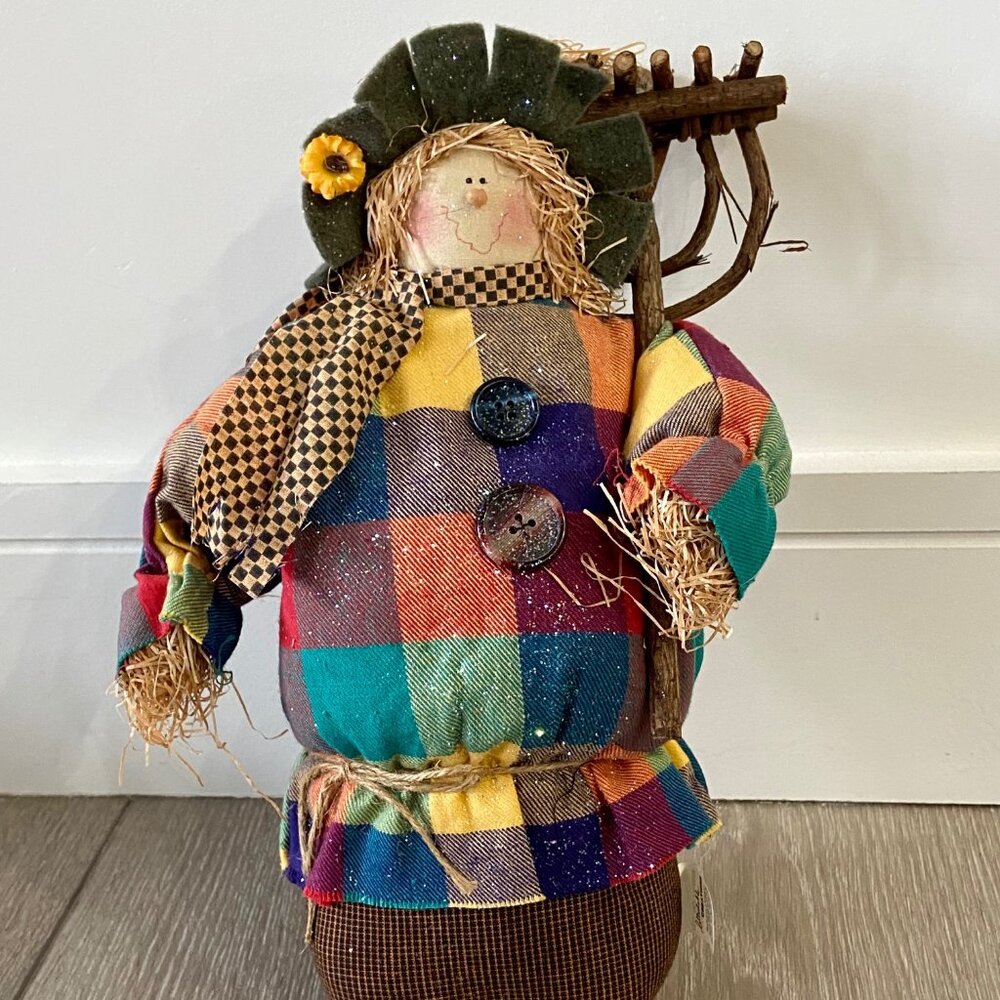 Collectable Creations Scarecrow by Judy Hoiland Charlotte Brown - Rare & Retired